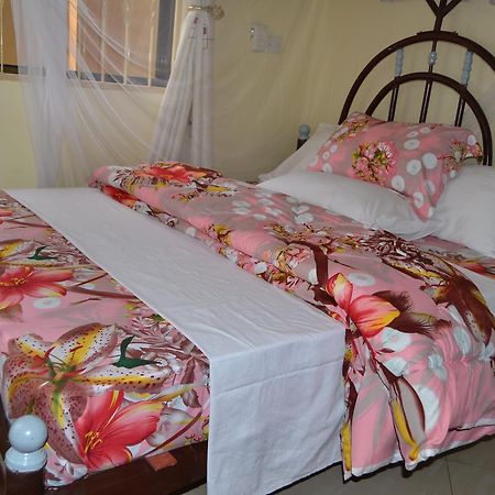 Barcelona Lodge Bagamoyo Ngoại thất bức ảnh