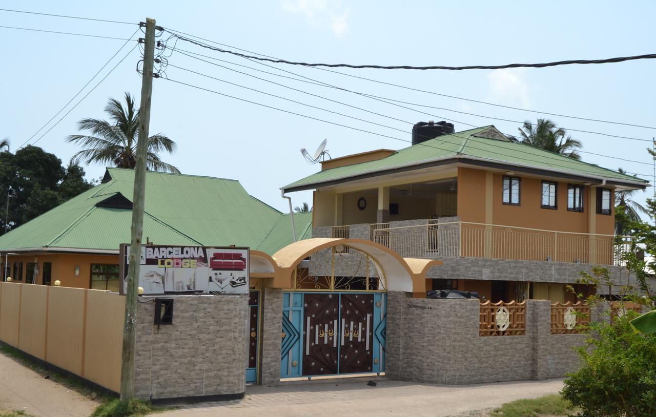 Barcelona Lodge Bagamoyo Ngoại thất bức ảnh